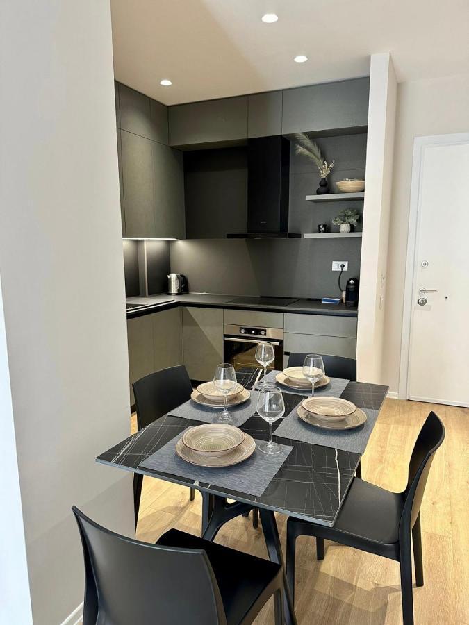 New Brilant Apartment 티라나 외부 사진