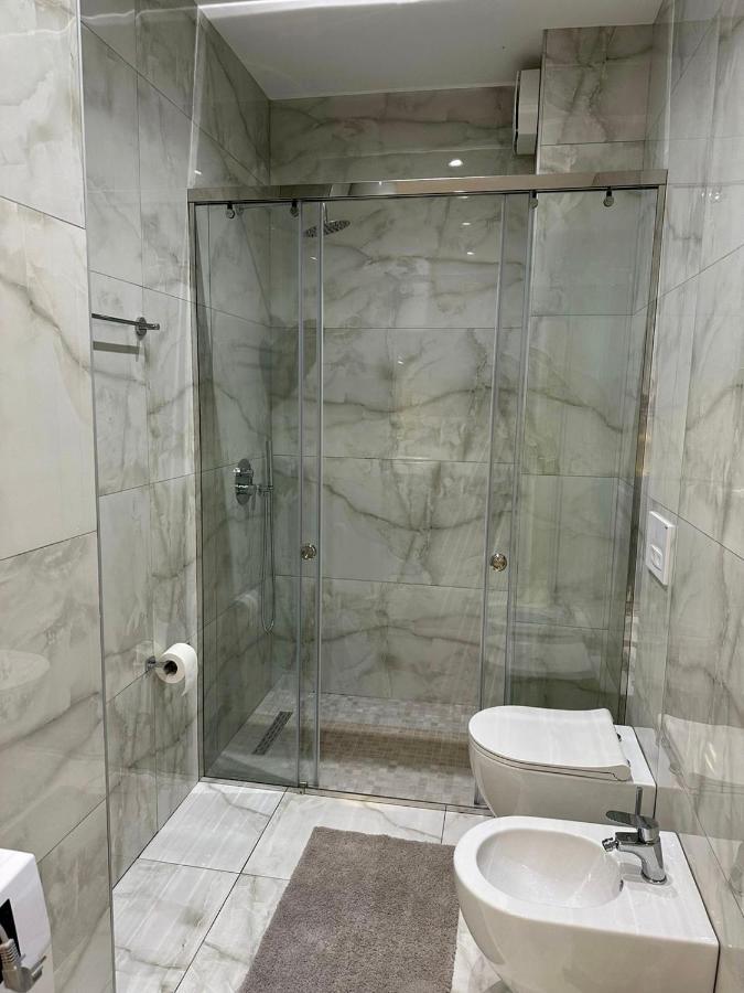 New Brilant Apartment 티라나 외부 사진